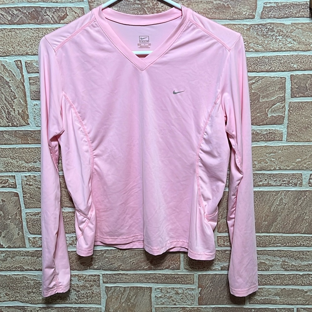 Women’s Pink Nike long sleeved top Small